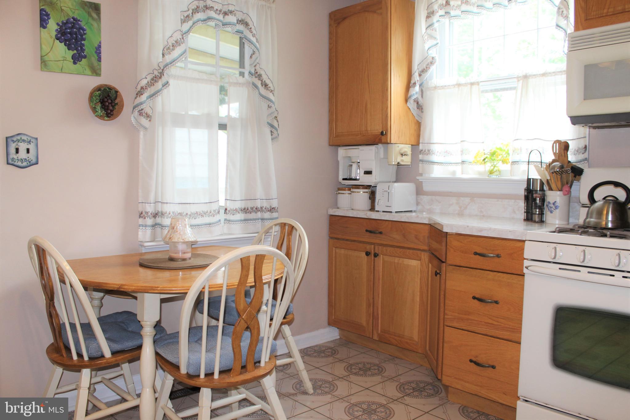 604 Durham Road Langhorne, PA 19047 - Photo 10 of 33 Kitchen