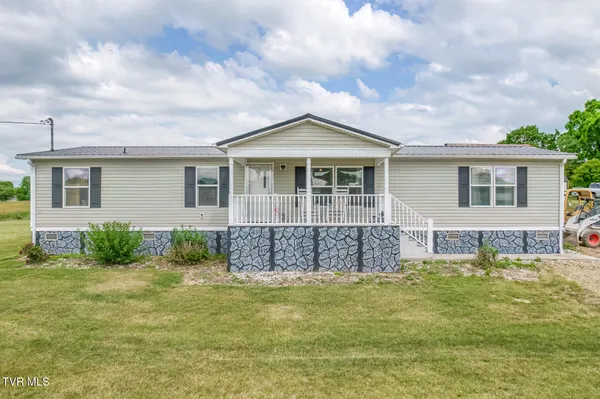 $225,000 | 2069 Devault Bridge Road, Piney Flats, TN 37686