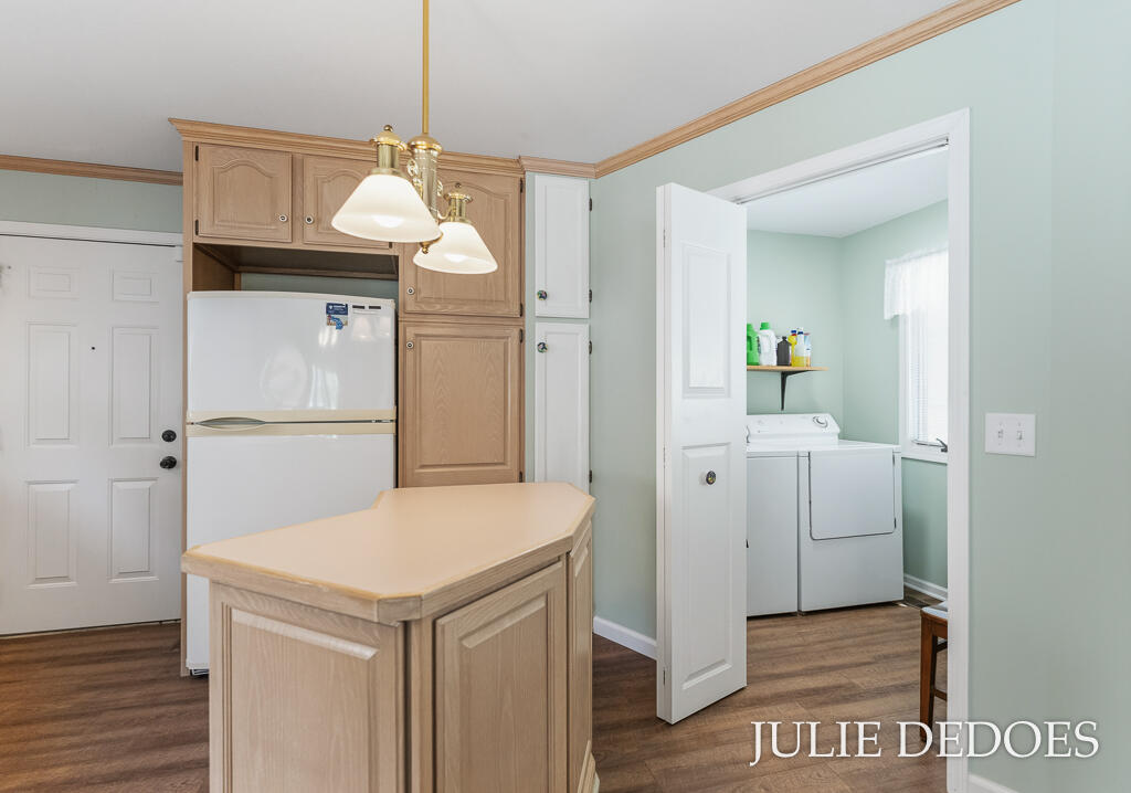 8 Summit Park Drive, Unit 8 Spring Lake, MI 49456 - Photo 7 of 46 8SummitParkDr-13LoRes