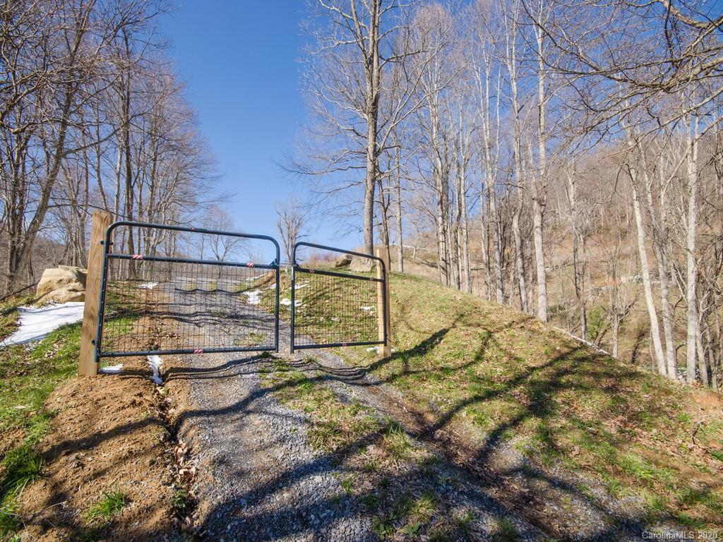 5260 Max Patch Road Clyde, NC 28721 - Photo 13 of 15 Gallery Image 13