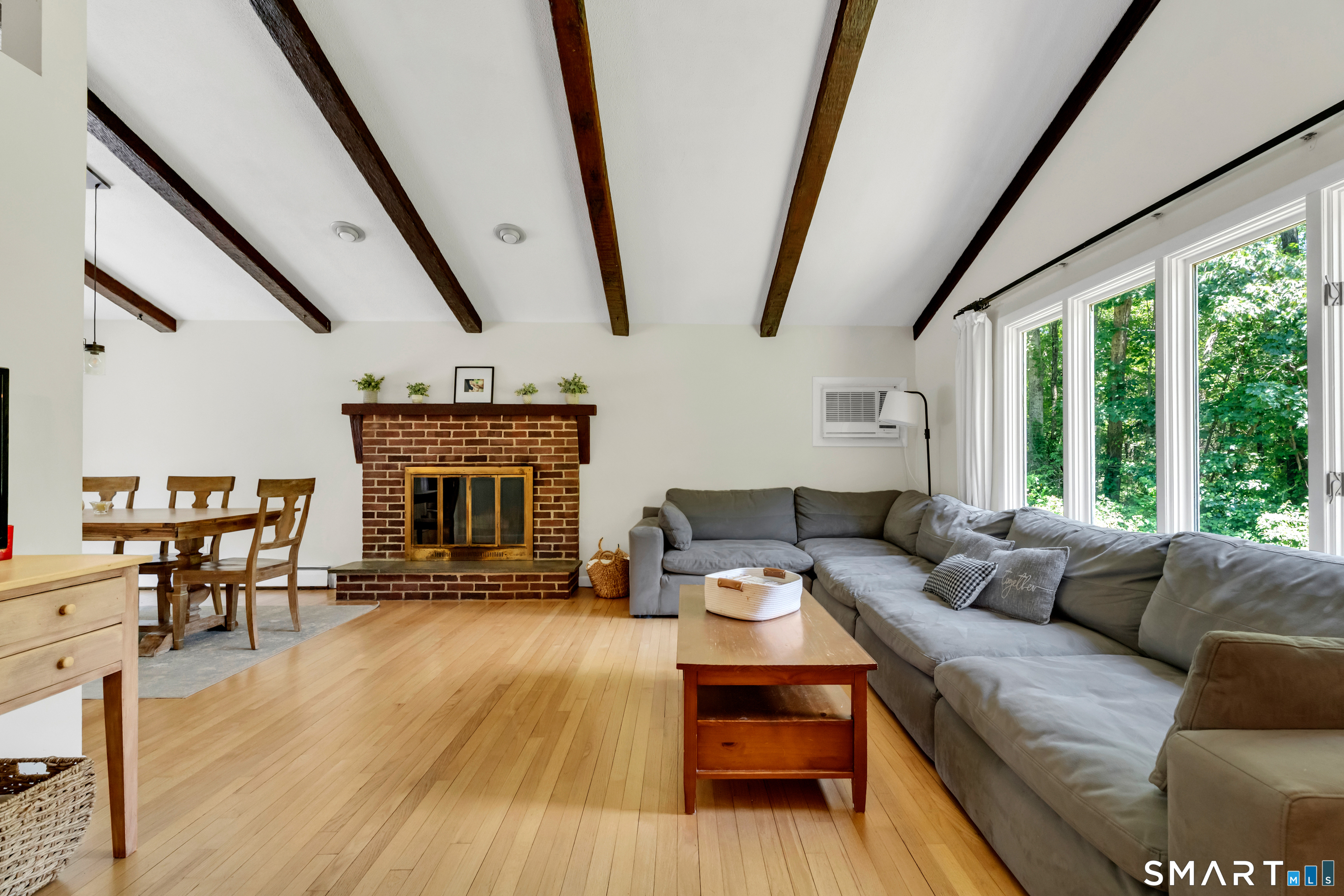 384 Beaver Meadow Road Haddam, CT 06441 - Photo 6 of 38