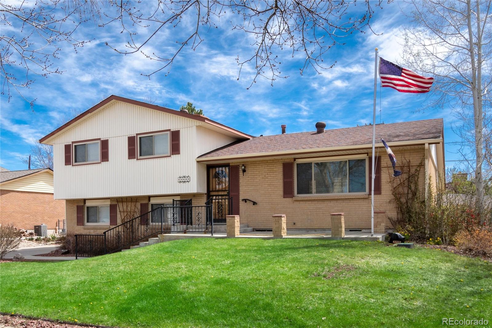 2800 South Reed Street Denver, CO 80227 - Photo 3 of 36 Gallery Image 3