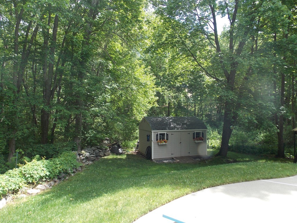 9 Philip Road Hudson, MA 01749 - Photo 20 of 20