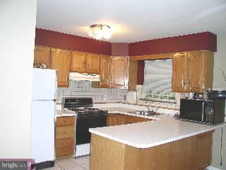 7923-31 Ridge Avenue, Unit 3 Philadelphia, PA 19128 - Photo 3 of 3