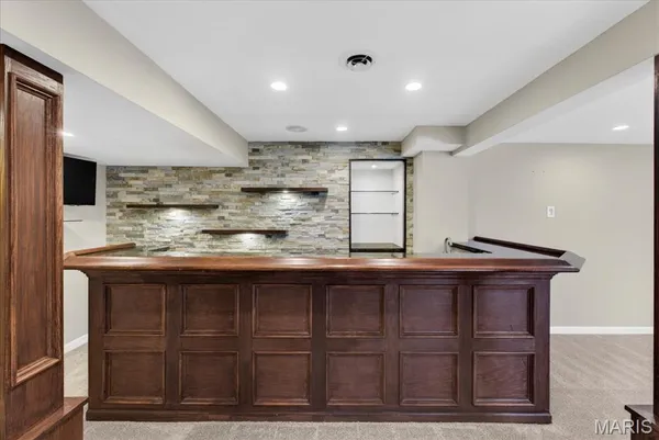 $799,900 | 1 Forest Glen Lane, Kirkwood, MO 63122