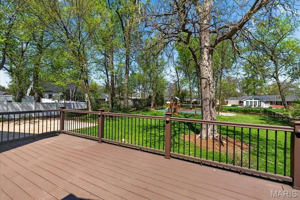 $799,900 | 1 Forest Glen Lane, Kirkwood, MO 63122