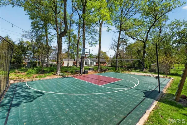$799,900 | 1 Forest Glen Lane, Kirkwood, MO 63122