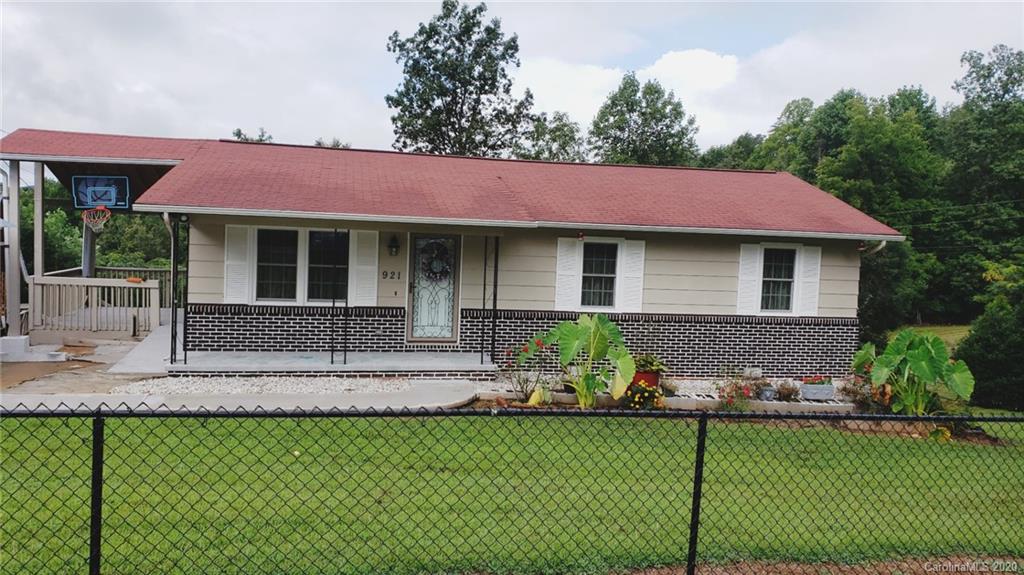 921 Gaddy Road South Nebo, NC 28761 - Photo 1 of 16 Gallery Image 1