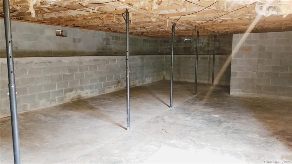 921 Gaddy Road South Nebo, NC 28761 - Photo 14 of 16 Gallery Image 14