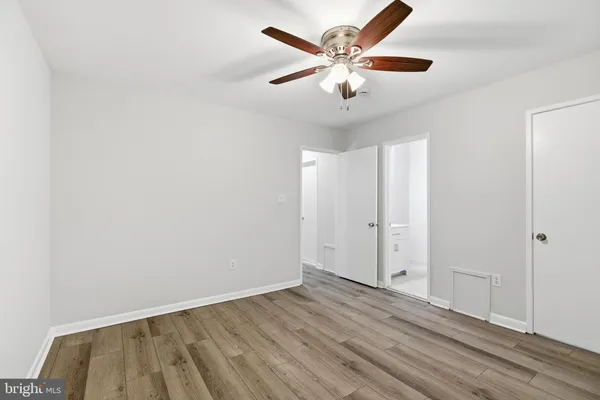 $564,900 | 2006 Headlands Circle, Reston, VA 20191