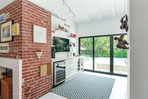 $9,250 | 334 Northeast 100th Street, Miami Shores, FL 33138