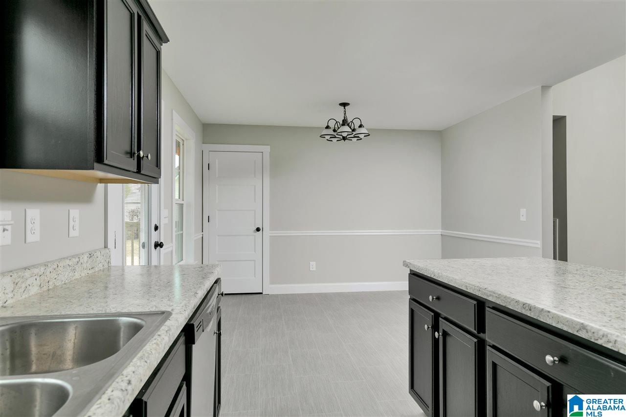 2013 Rising Fawn Drive Warrior, AL 35180 - Photo 10 of 21 Gallery Image 10