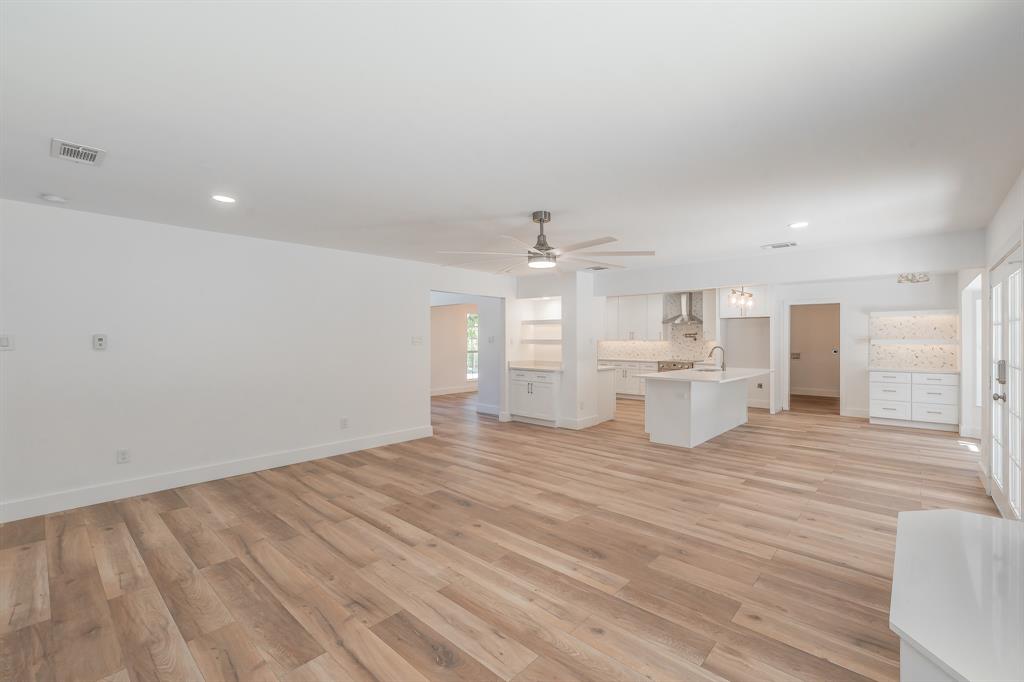 2815 Perkins Road Arlington, TX 76016 - Photo 11 of 40