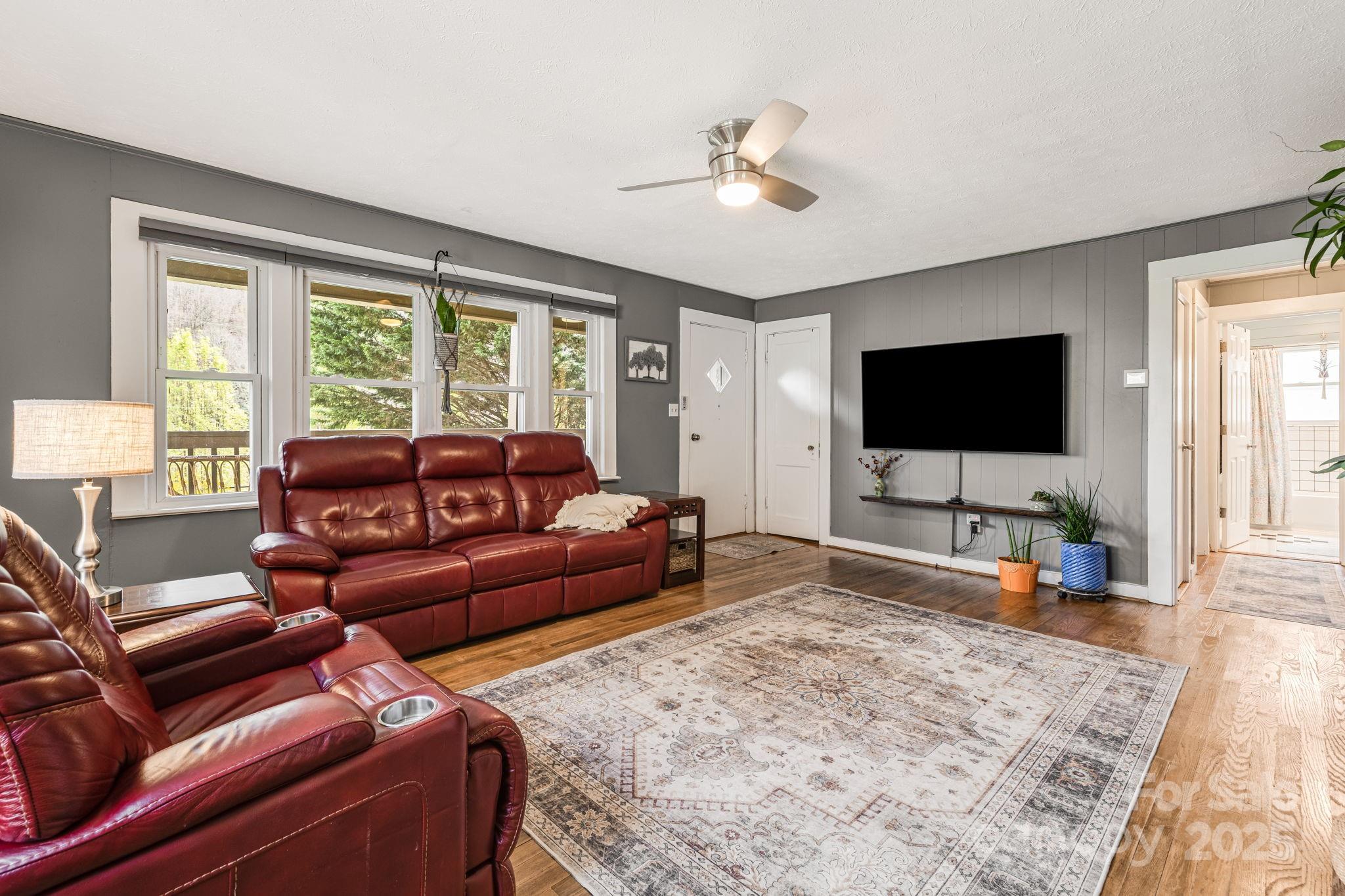 1041 Groundhog Road Canton, NC 28716 - Photo 8 of 47 Gallery Image 8