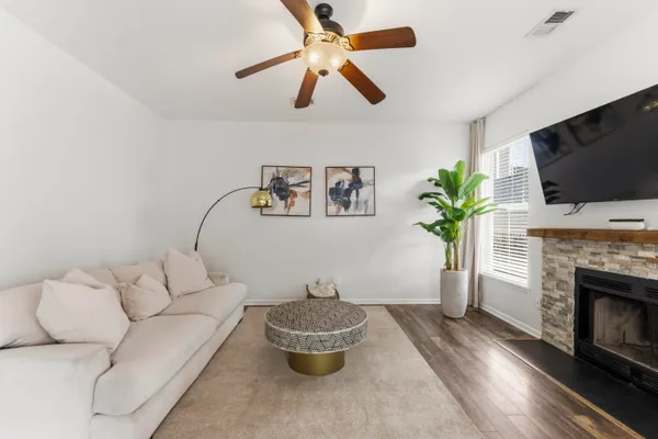 $689,000 | 1716 Alan Brooke Drive, Mount Pleasant, SC 29466