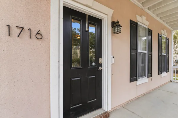 $689,000 | 1716 Alan Brooke Drive, Mount Pleasant, SC 29466