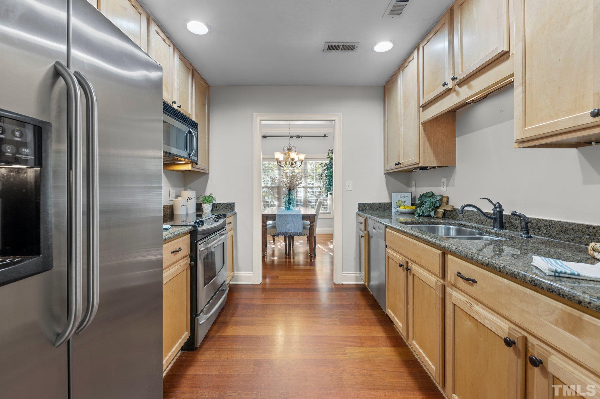 1109 Wake Forest Road, Unit B Raleigh, NC 27604 - Photo 8 of 27