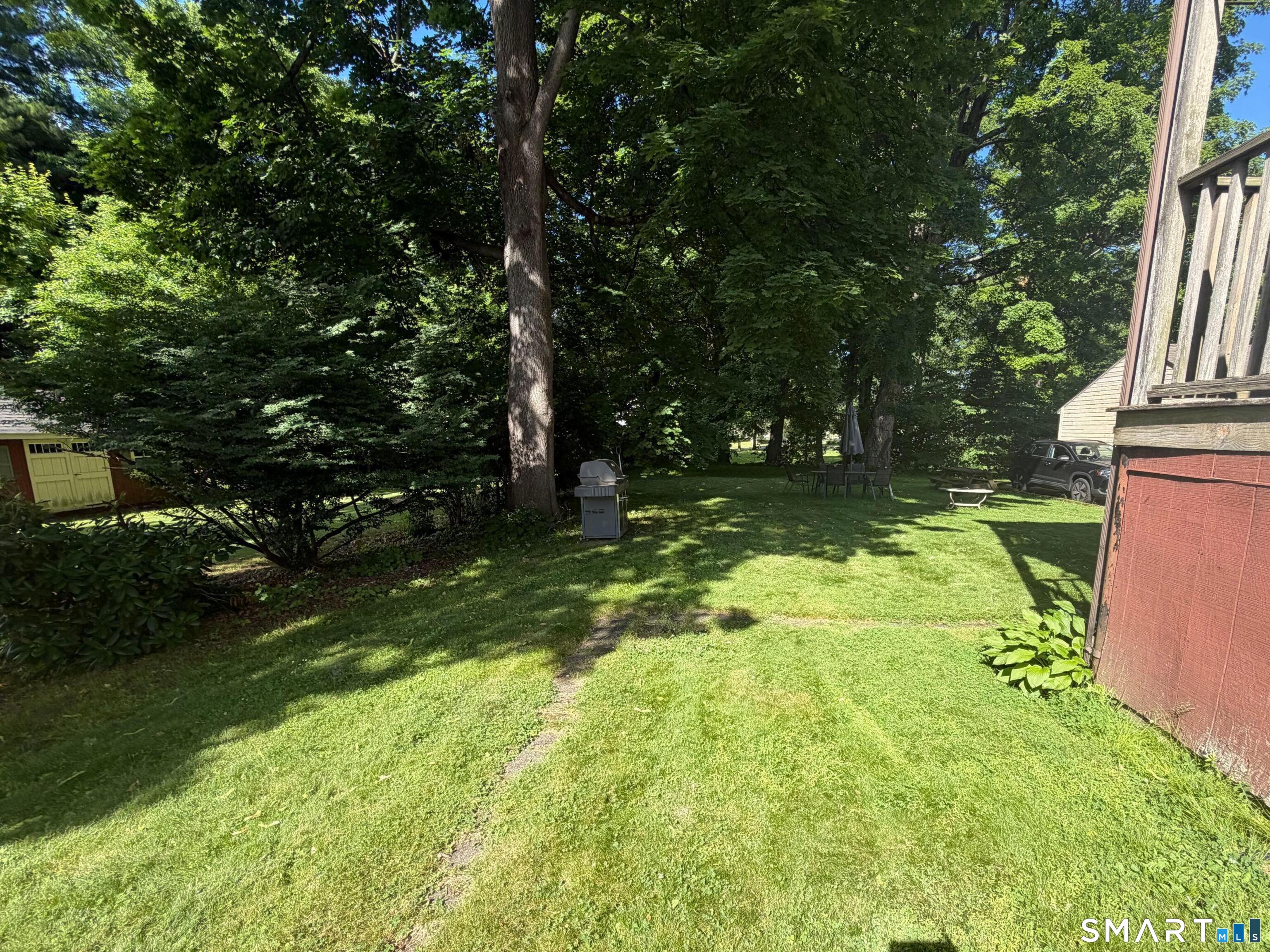 105 Grennan Road West Hartford, CT 06107 - Photo 3 of 21