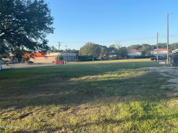 $55,000 | Old Mobile Avenue, Pascagoula, MS 39581
