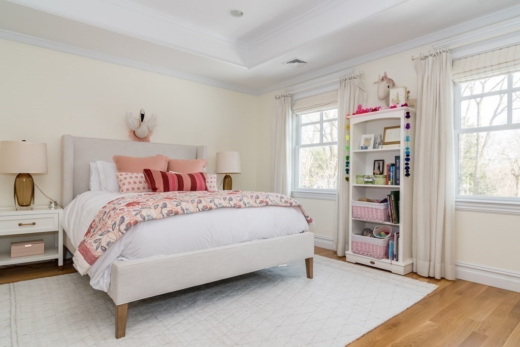 68 Woodcliff Road Wellesley, MA 02481 - Photo 19 of 30