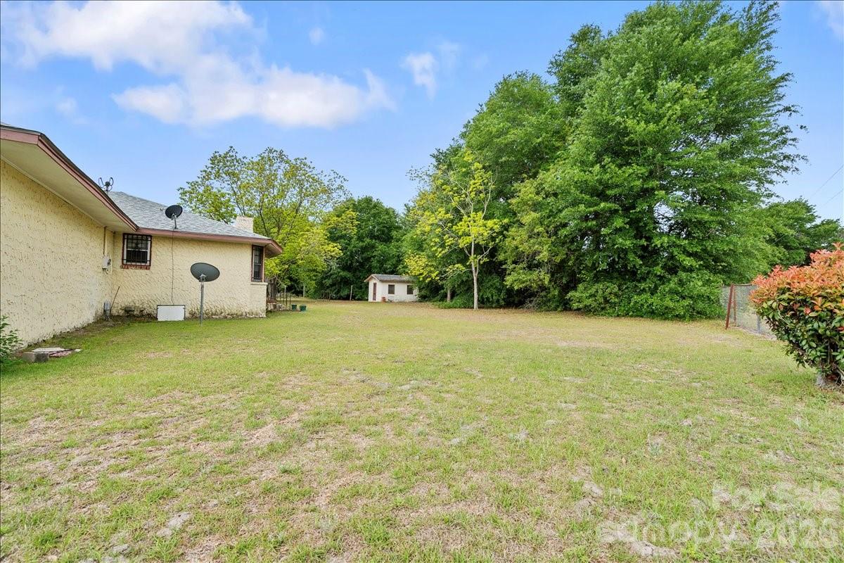 1444 Society Hill Road Darlington, SC 29540 - Photo 22 of 35