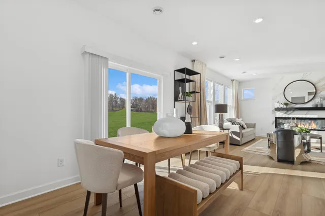 $549,460 | 2001 Rainy Lane, Lino Lakes, MN 55038