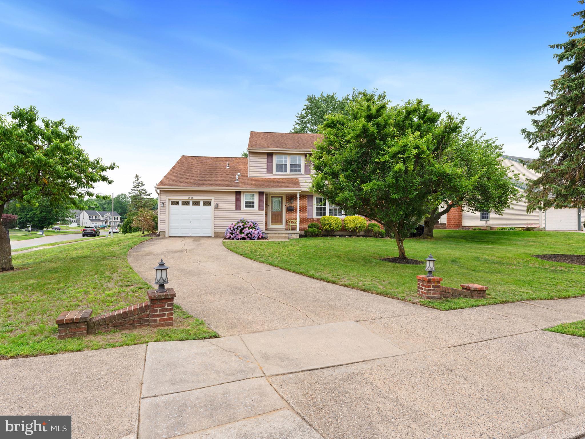 2505 Yellowstone Road Cinnaminson, NJ 08077 - Photo 3 of 40