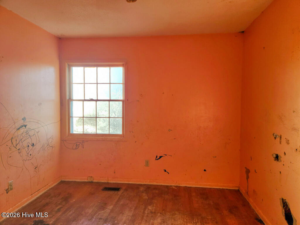 905 Dublin Run Road Aurora, NC 27806 - Photo 17 of 17 17 BEDROOM 3