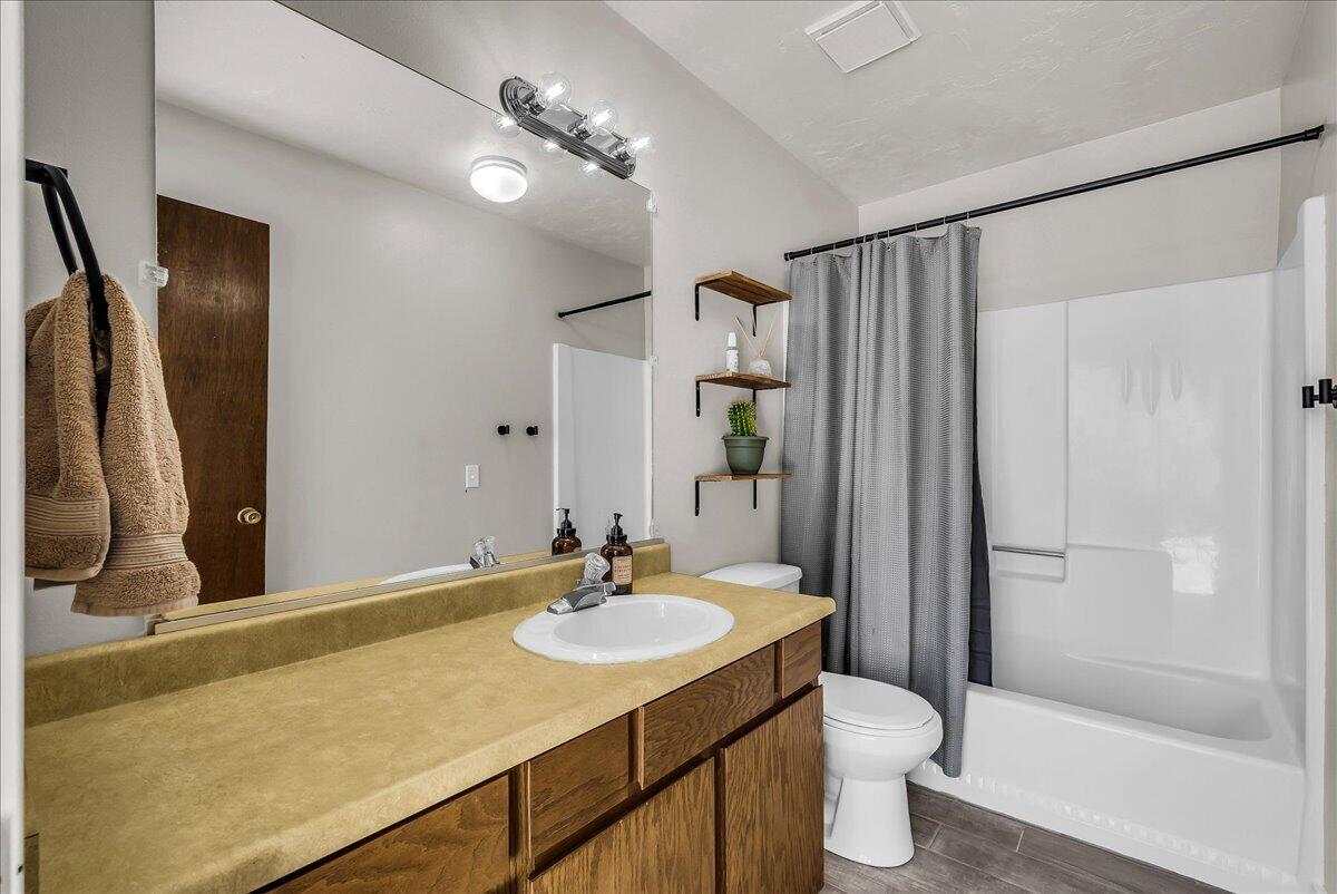 250 East 600 South, Unit 4 St. George, UT 84770 - Photo 9 of 27 20-H-20