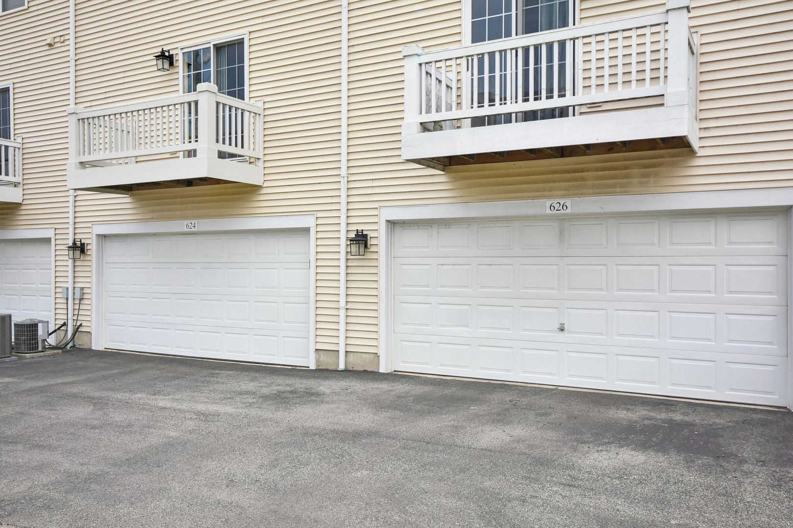 626 Triumph Court Hainesville, IL 60073 - Photo 18 of 32 a view of a house with a garage