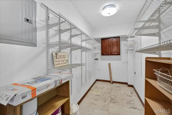 $1,500 | 1040 Pinegate Drive, St. Louis, MO 63122