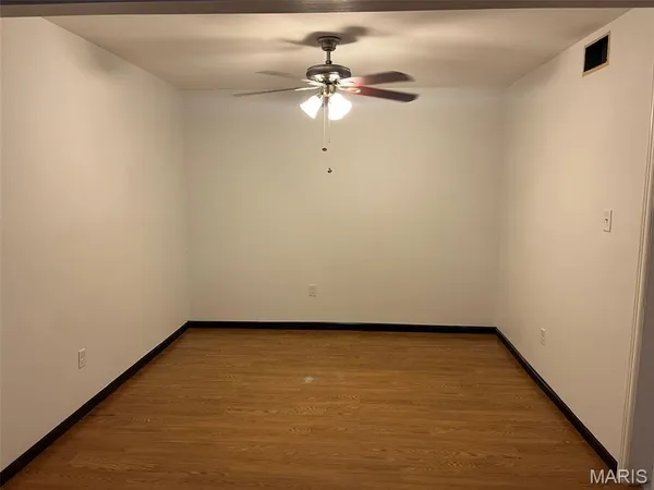 $1,650 | 1040 Pinegate Drive, St. Louis, MO 63122