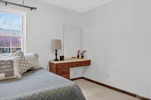 $1,500 | 1040 Pinegate Drive, St. Louis, MO 63122