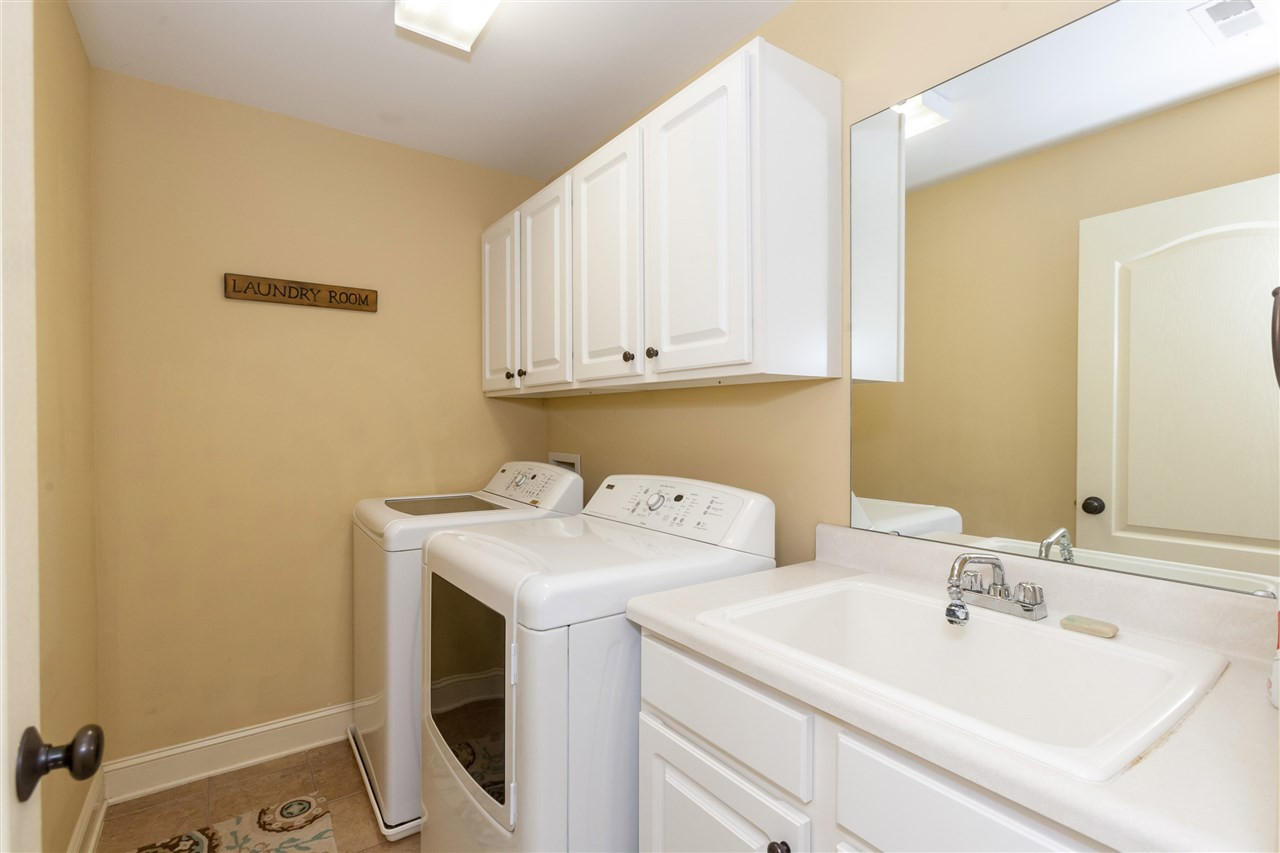 4300 Oakthorne Way Raleigh, NC 27613 - Photo 21 of 25 Photo 21
