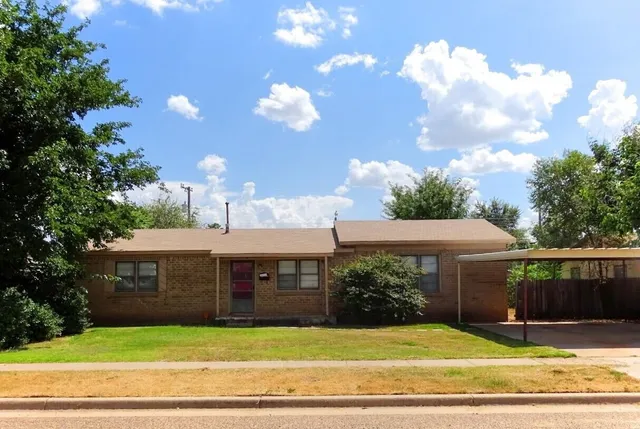 $1,100 | 5511 44th Street, Lubbock, TX 79414