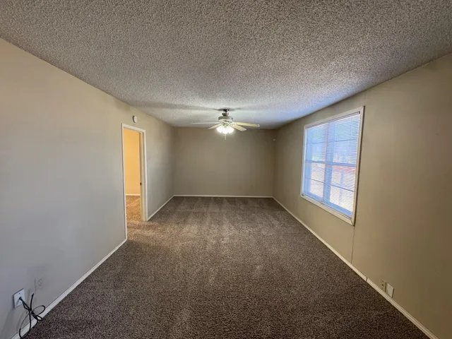 $1,100 | 5511 44th Street, Lubbock, TX 79414