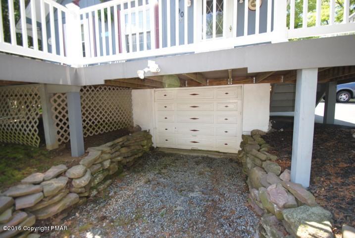 90 Highridge Road Albrightsville, PA 18210 - Photo 26 of 30 a view of a house with a small yard