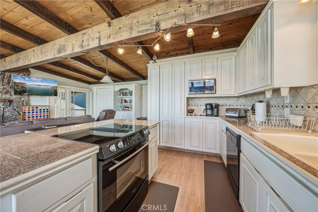 12250 Baylis Cove Road Lower Lake, CA 95457 - Photo 12 of 46