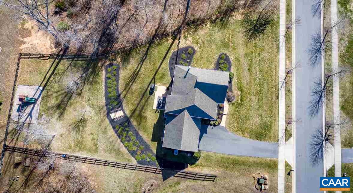 5322 Raven Stone Road Crozet, VA 22932 - Photo 8 of 45 Gallery Image 8
