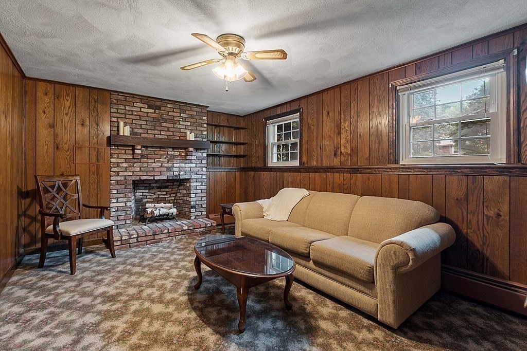 27 Marcia Road Wilmington, MA 01887 - Photo 24 of 38 Gallery Image 24