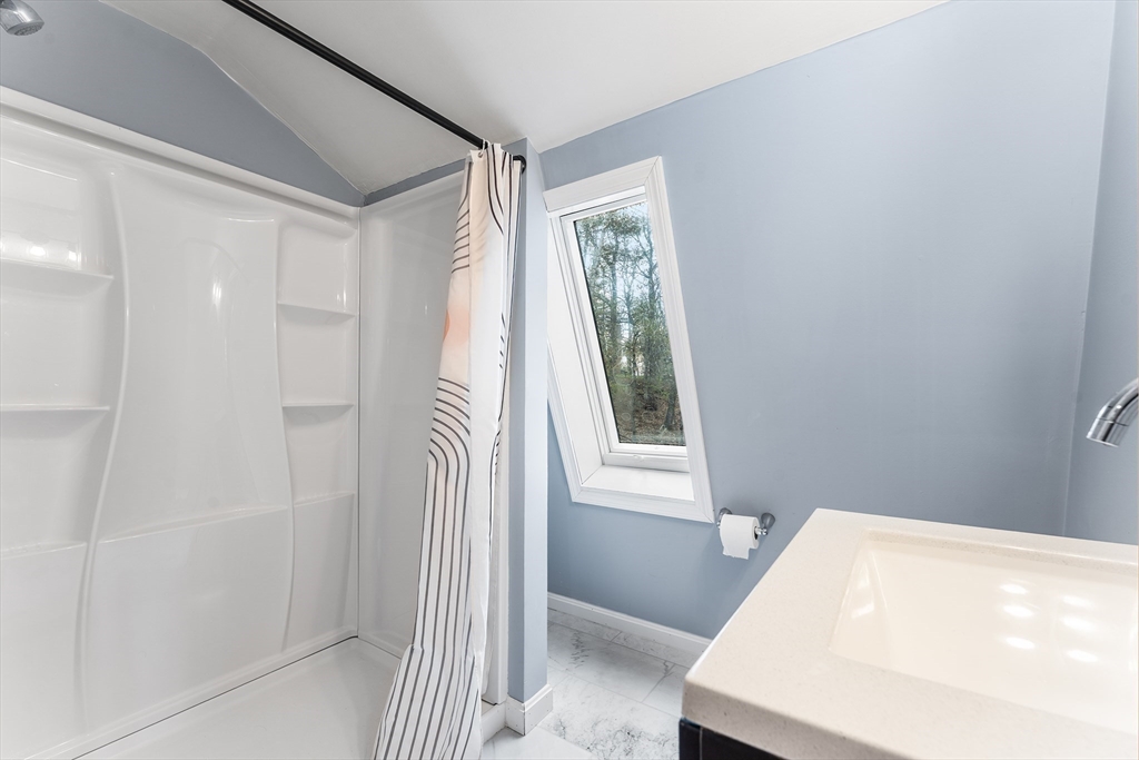 7 Providence Road Westford, MA 01886 - Photo 18 of 39
