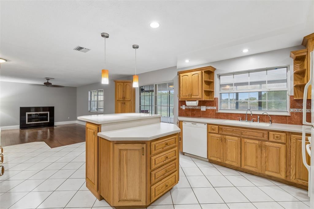 9035 Sharon Drive New Port Richey, FL 34654 - Photo 13 of 53