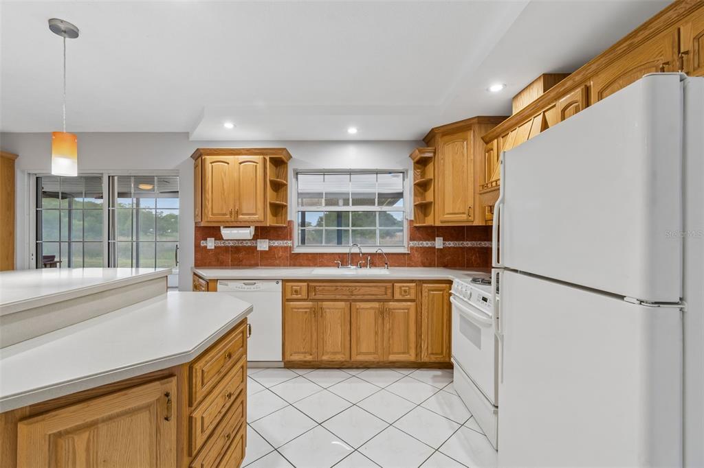 9035 Sharon Drive New Port Richey, FL 34654 - Photo 14 of 53