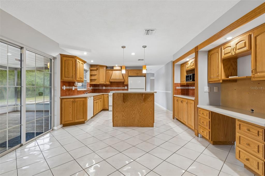 9035 Sharon Drive New Port Richey, FL 34654 - Photo 16 of 53