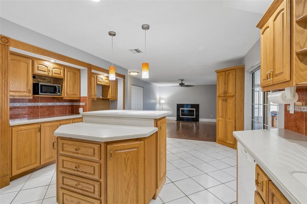 9035 Sharon Drive New Port Richey, FL 34654 - Photo 18 of 53