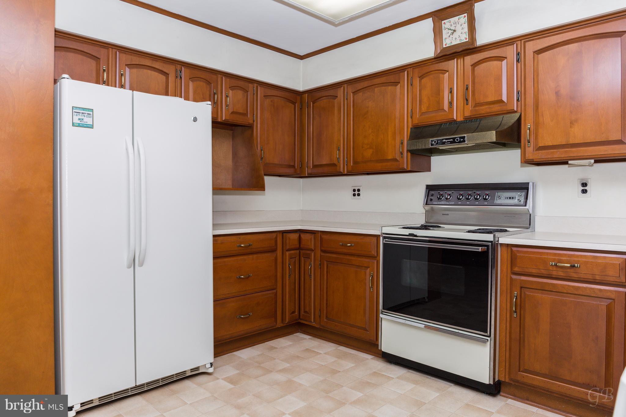 41 Cliffwood Road Baltimore, MD 21206 - Photo 4 of 21 Kitchen