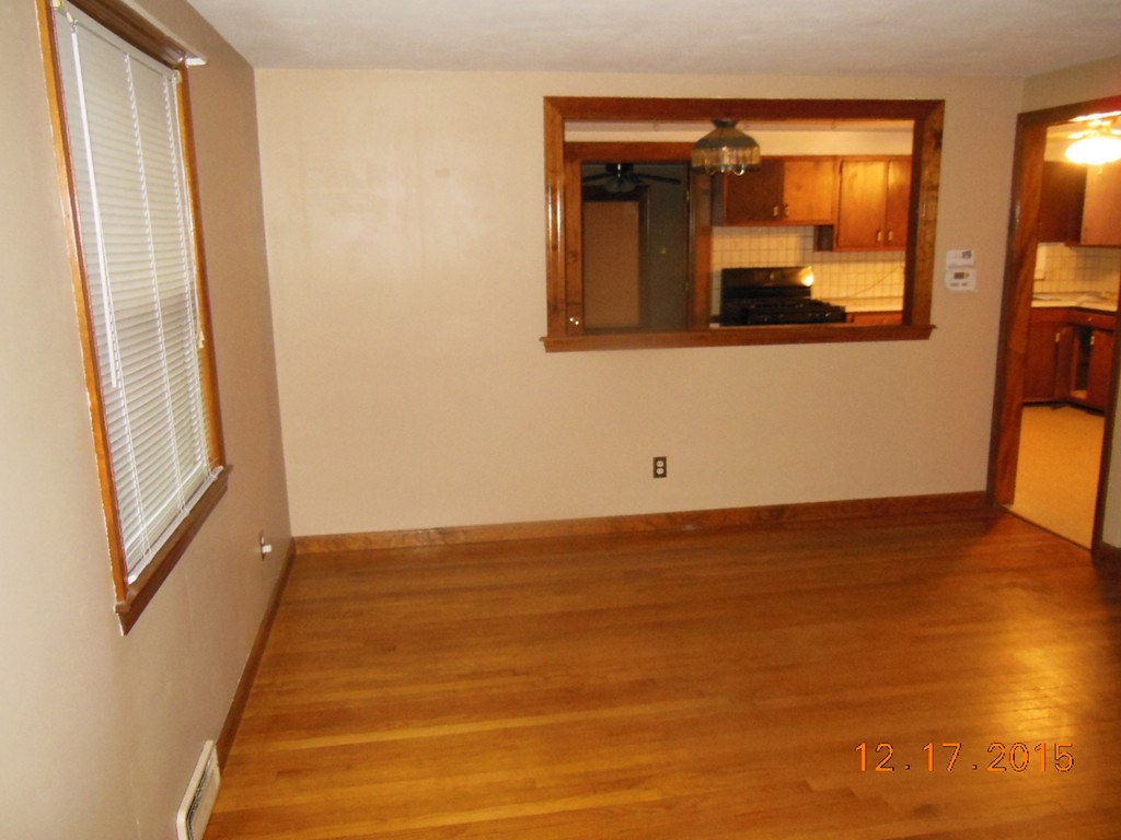 152 Wachusett Street Springfield, MA 01118 - Photo 16 of 27 Gallery Image 16