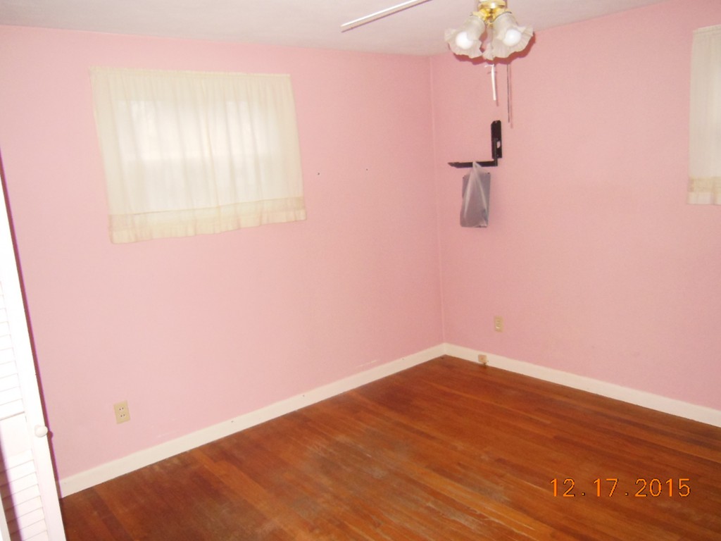 152 Wachusett Street Springfield, MA 01118 - Photo 19 of 27 Gallery Image 19