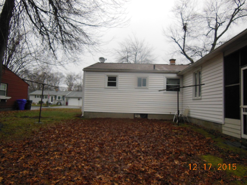 152 Wachusett Street Springfield, MA 01118 - Photo 5 of 27 Gallery Image 5