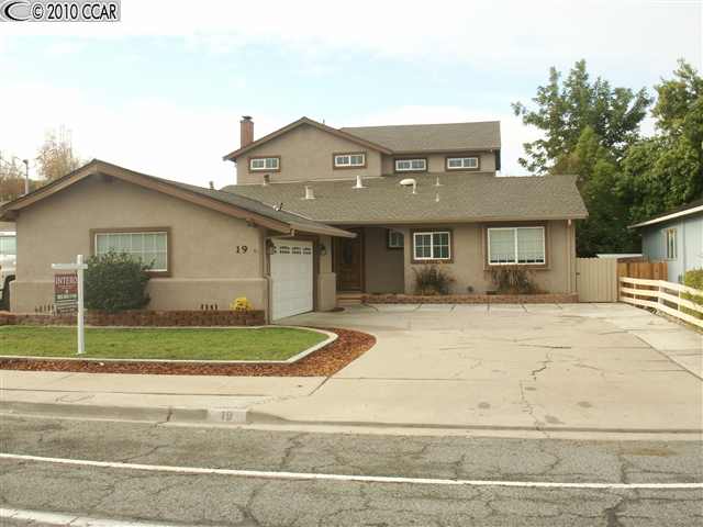 19 Hillside Road Antioch, CA 94509 - Photo 1 of 1 Gallery Image 1